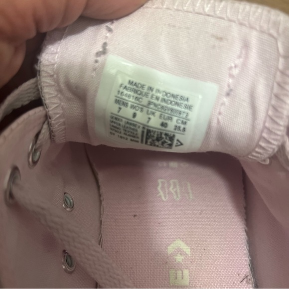 Converse sneakers - Picture 6 of 6